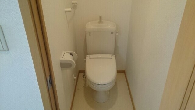 メゾン・ジュネスの物件内観写真