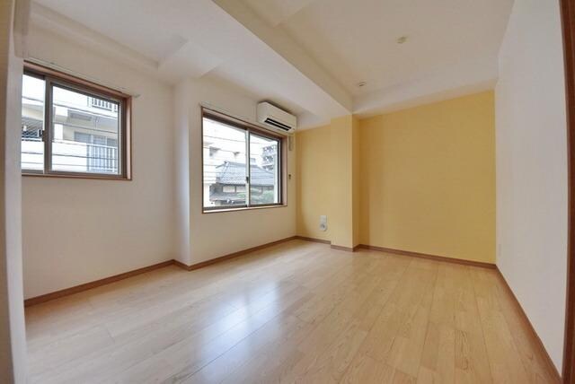 プラージュ登戸の物件内観写真