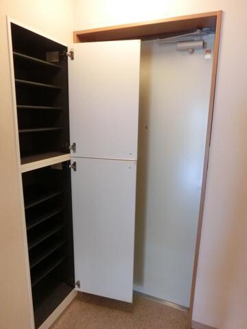 モヌメントＴＹの物件内観写真