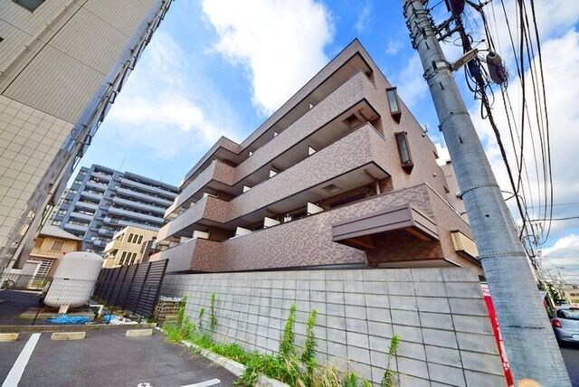 セモア中山の物件外観写真