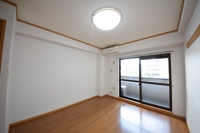 セモア中山の物件内観写真