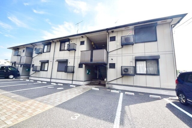 イーストサンハイム　の物件外観写真