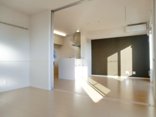 サンプットコートの物件内観写真