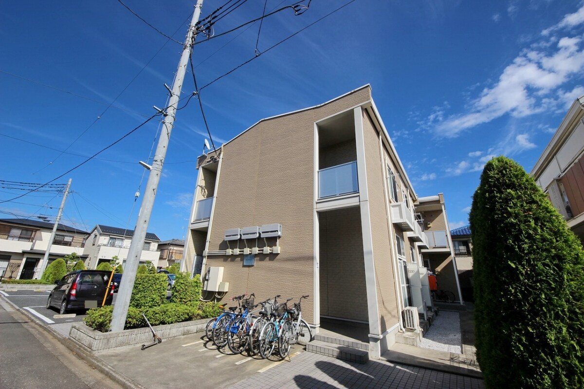 レオパレスサニーサイドＬの物件外観写真