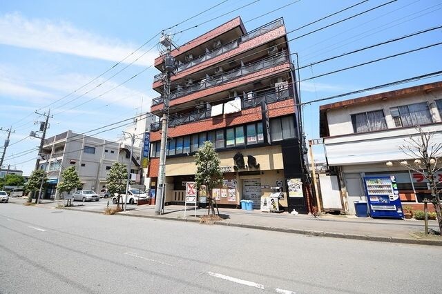 シャトーサンワの物件内観写真