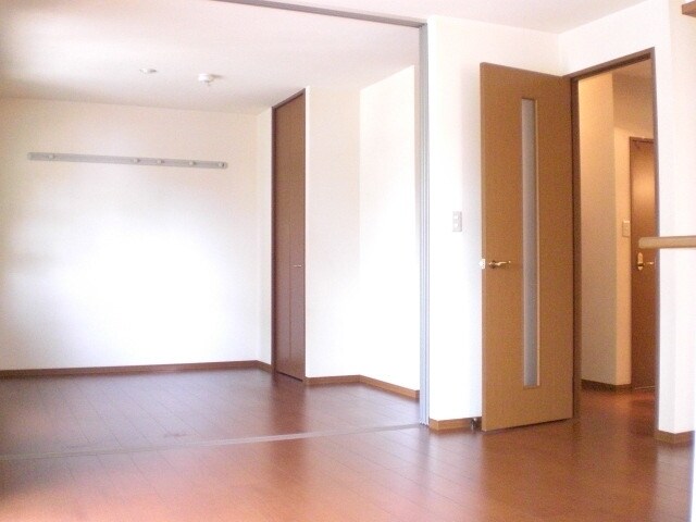 ロワールＢの物件内観写真