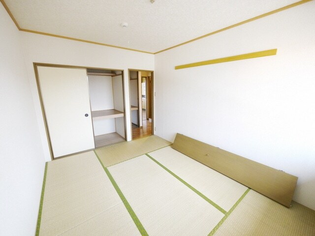 ＡＥＲＩＥ　ＴＡＫＡＫＵＲＡの物件内観写真