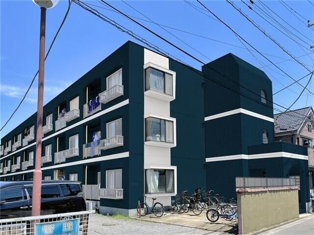 サンモールマンションの物件外観写真