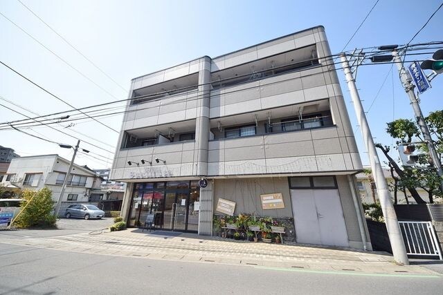 メゾンドビスキュイの物件外観写真