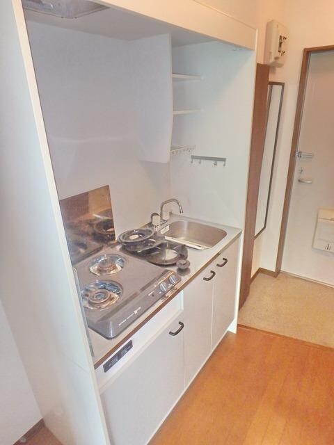 アムールII ESTの物件内観写真