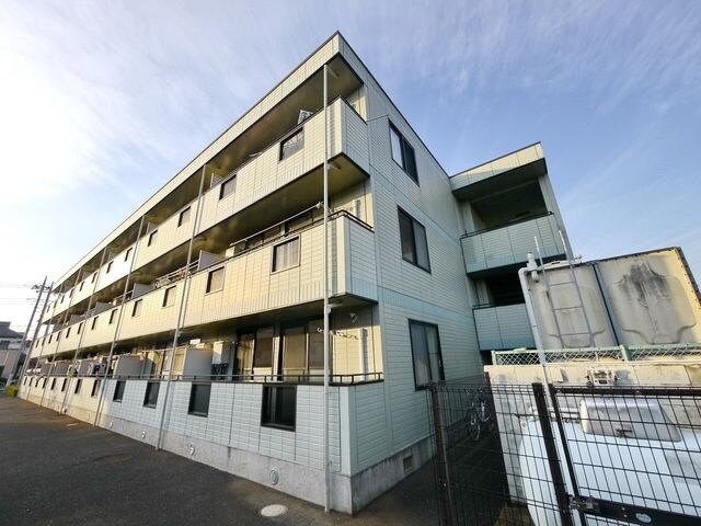 プレヤーデンＢの物件外観写真