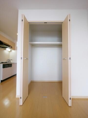 エレガンラルジュIIの物件内観写真