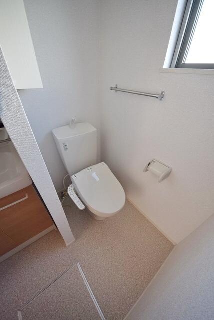 エムズレジデンスの物件内観写真