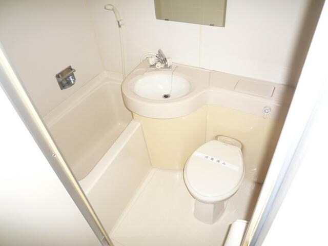 レジデンス１０６の物件内観写真