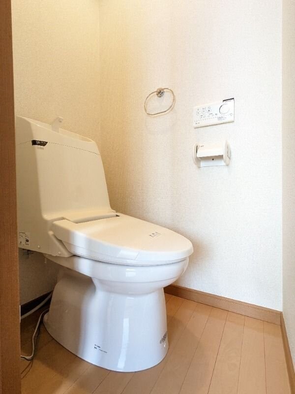 アリエスビルの物件内観写真