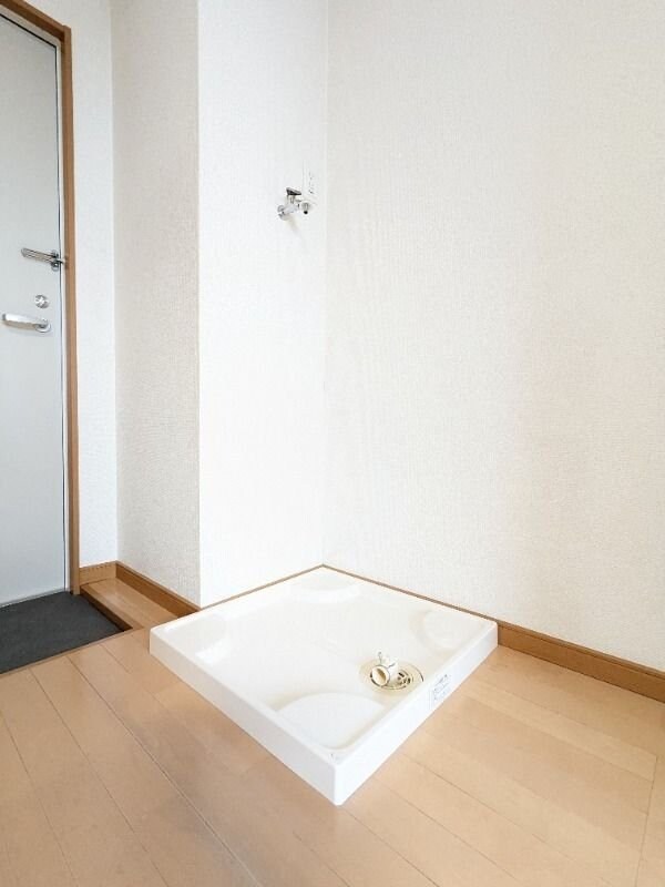 アリエスビルの物件内観写真