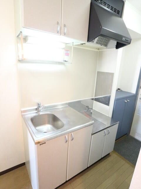 メゾンドＥＬＬＥIIIの物件内観写真