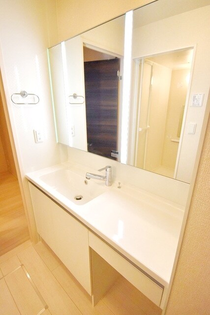 クレセント東住吉の物件内観写真