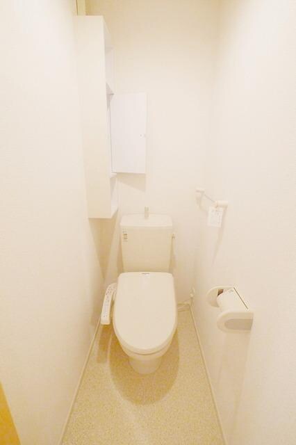 メゾン・アルモニーＢ棟の物件内観写真