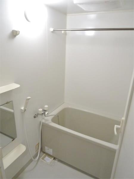 レアルコートの物件内観写真