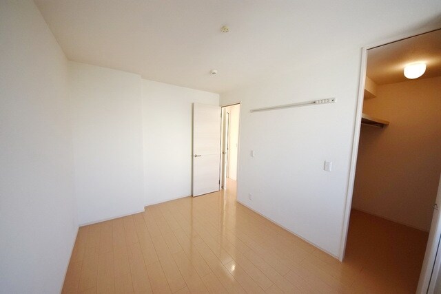 ル・ソレイユの物件内観写真