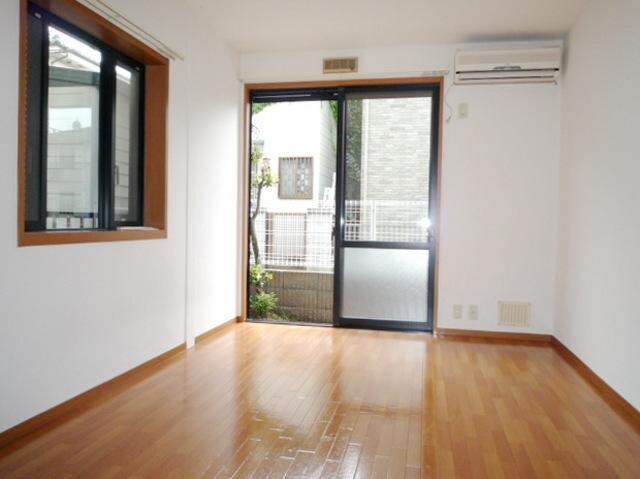 パナハイツ岡田の物件内観写真