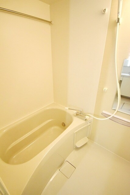 クレセント東住吉の物件内観写真