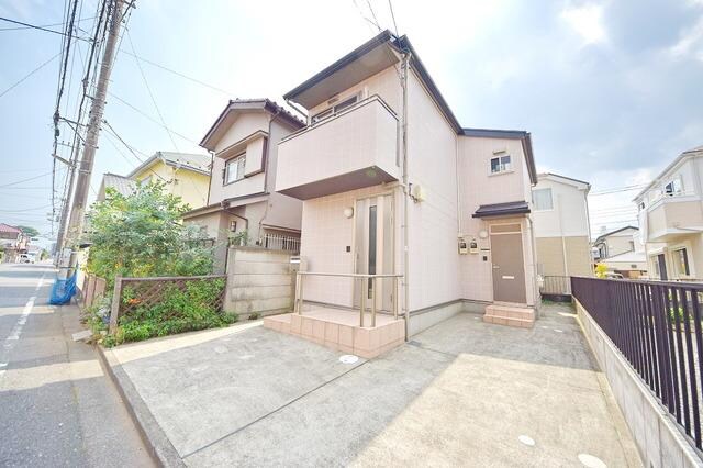 ロハスIIの物件外観写真