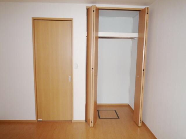 ラークソレジオの物件内観写真