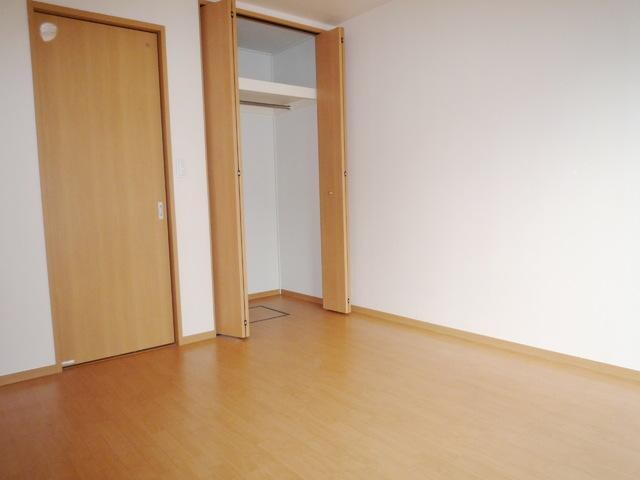 ラークソレジオの物件内観写真