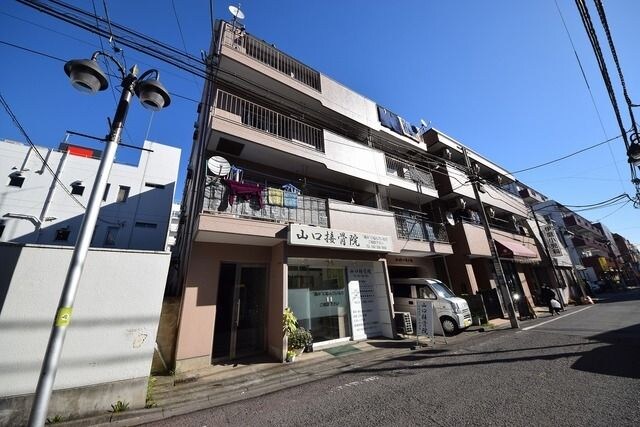 シャトーミノルの物件外観写真