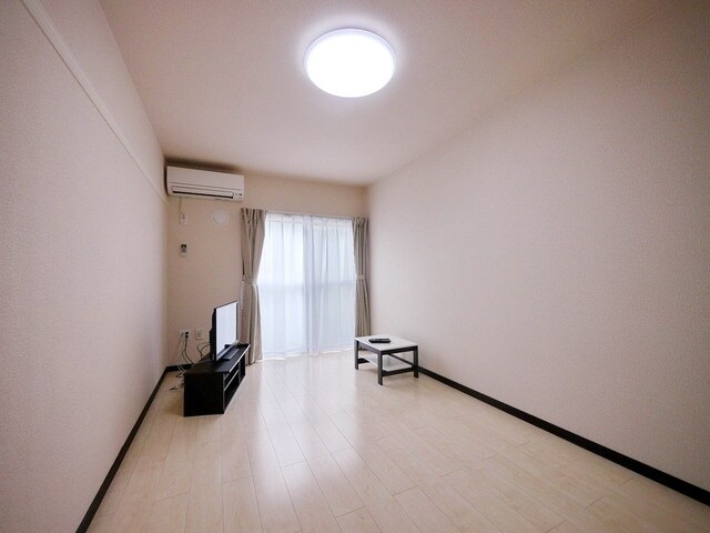 レオネクストケービックの物件内観写真