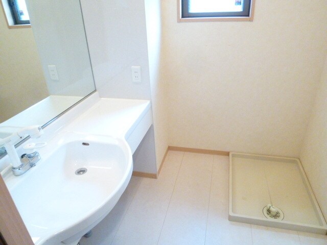 花水木Ｆ棟の物件内観写真