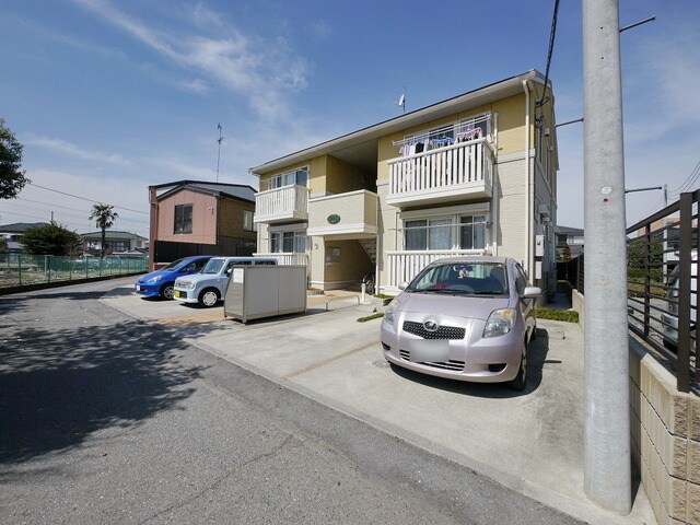 サンモール(入間）の物件外観写真