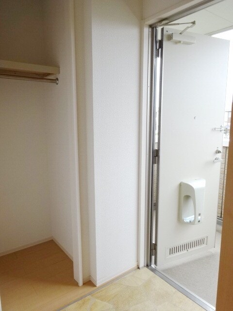 グリシーヌＢの物件内観写真