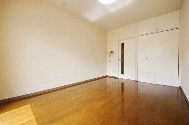 ＲＥＥＤ　ＧＡＲＤＥＮの物件内観写真