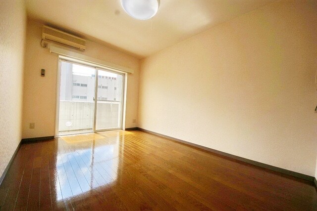 ＲＥＥＤ　ＧＡＲＤＥＮの物件内観写真