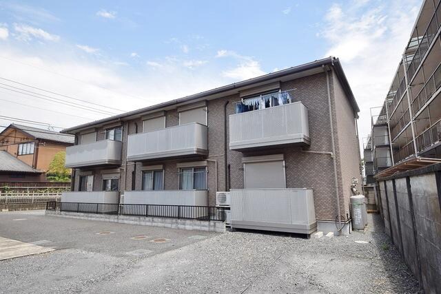 ステップステージの物件外観写真