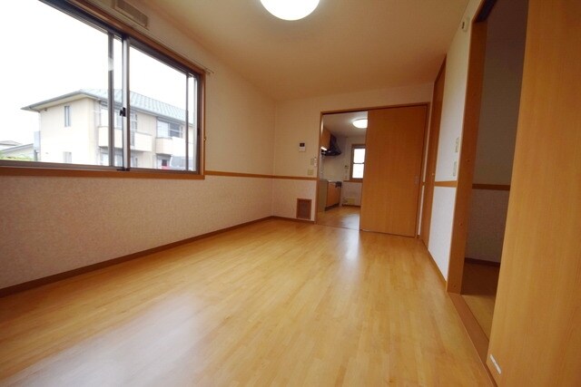 コンフォート的場の物件内観写真