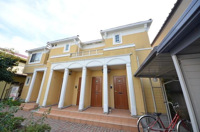 フェリーチェの物件外観写真