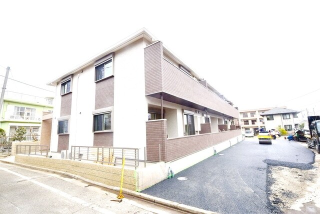 ライネスハイム・ノイの物件外観写真