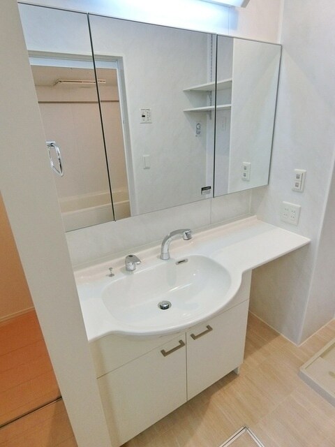 セントラルコート昭島の物件内観写真