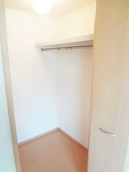 リビングタウン三ッ木Ｃの物件内観写真