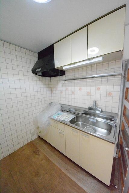 レジデンス第７石川の物件内観写真