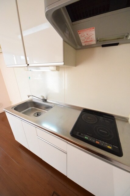 ウィスタリア・ガーデンB棟の物件内観写真