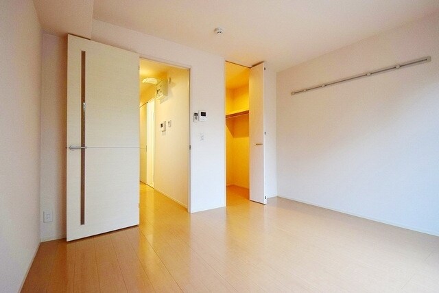 ローズガーデンＳの物件内観写真