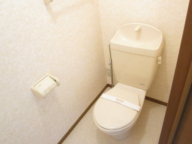 ストークコートの物件内観写真