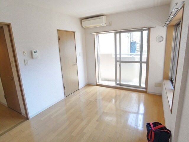 フレア・アサイの物件内観写真