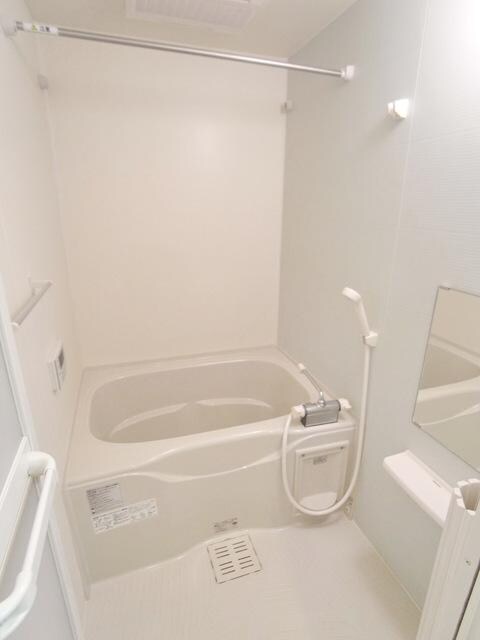 ディア・コンチェルトの物件内観写真