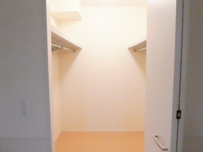 ラフレ仲道Cの物件内観写真